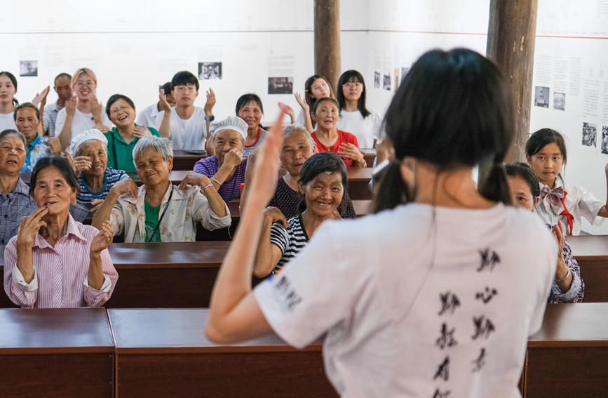 天津大學(xué)實(shí)踐隊(duì)開展暑期社會實(shí)踐。天津大學(xué)供圖